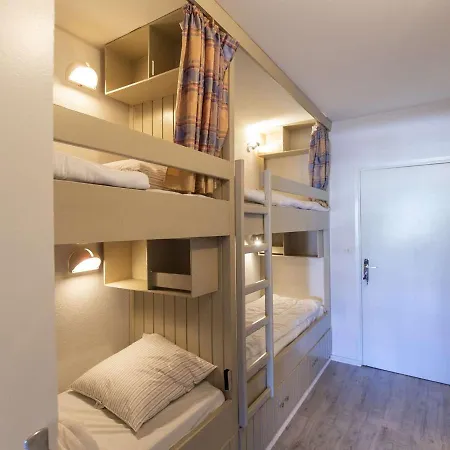 Appartement 6 Couchages Au Pied Des Pistes à Gourette - Fr-1-400-94 *